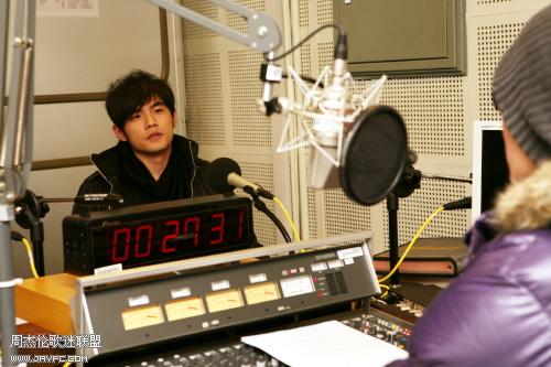 杰伦做客韩国MBC电台