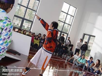 杰伦拍摄动感地带广告花絮图