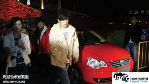 杰伦和POLO汽车