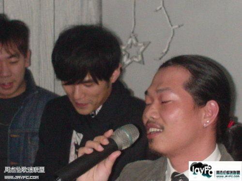 杰伦参加方文山的生日会